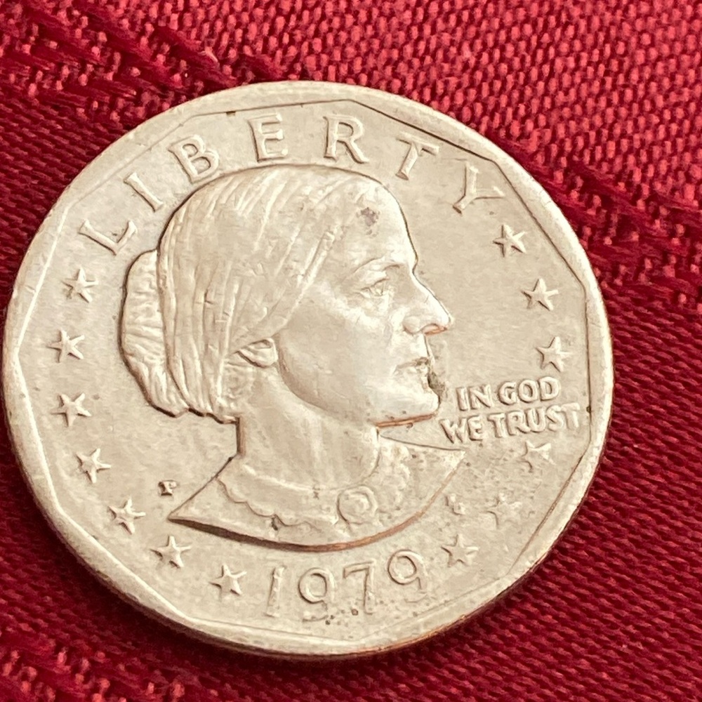 Vintage 1979P Susan B Anthony Fat Rim One Dollar Coin USA